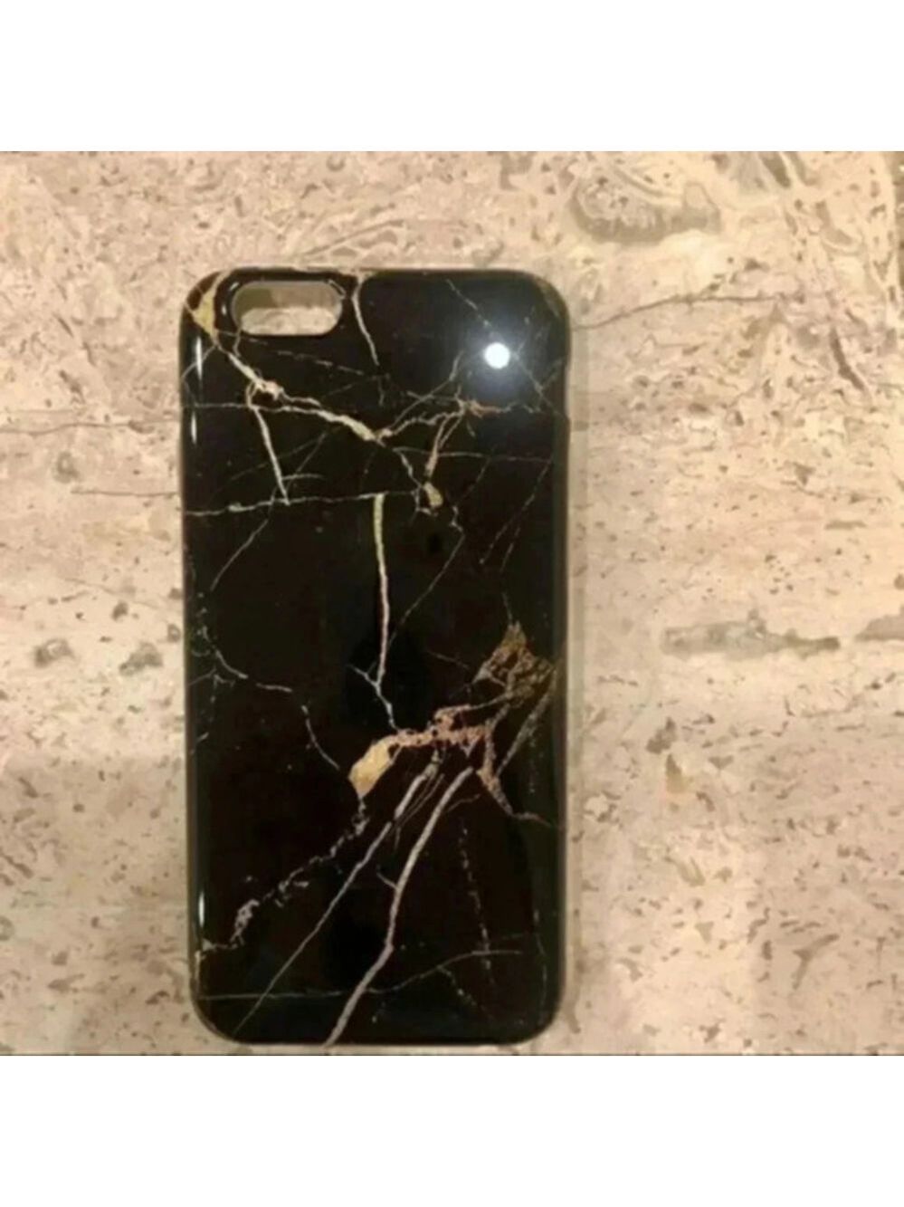 Brand NEW: Velvet Caviar black iPhone 6 ca…